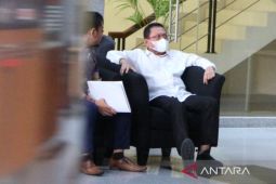 KPK sita barang bukti dokumen dari  staf Sekretaris MA Hasbi Hasan