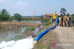 Pemkab Bekasi atasi kekeringan lahan pertanian