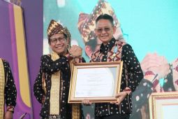 Pj Bupati Pringsewu peroleh piagam penghargaan dari Kemendes PDTT