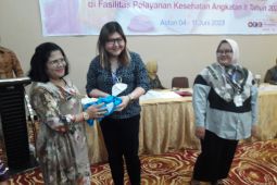 20 dokter dan bidan ikuti pelatihan pelayanan kontrasepsi KB MKJP