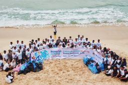 Lewat Coastal Clean Up, Pelindo edukasi warga Aceh bersihkan pantai