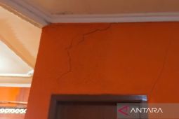 Belasan rumah di Cianjur alam rusak akibat gempa magnitudo 3,5