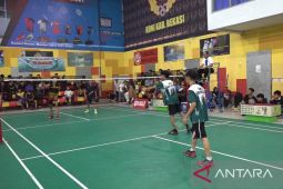 Disbudpora Kabupaten Bekasi gelar kejuaraan bulu tangkis tingkat pelajar