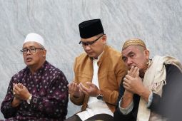 Penjabat Wali Kota Batu lepas keberangkatan 204 calon haji