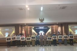 10 Institusi dan Pelaku Usaha di Babel Terima Penghargaan Paritrana Award 2023