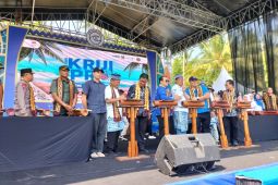 Gubernur Lampung Arinal Djunaidi buka Liga Selancar Dunia Krui Pro 2023