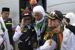Info Haji - Petugas haji harus pastikan jamaah lansia minum obat secara teratur