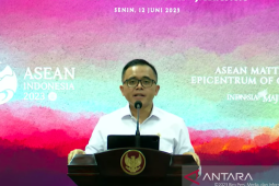 Presiden Jokowi minta birokrasi tak boleh berbelit-belit dan berikan dampak