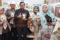 Asam Sunti Abdya laris manis di Penas KTNA Padang