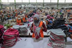 Produksi tas di Kabupaten Bandung