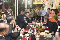 Khofifah apresiasi pendekatan mental dan spiritual Indra Sjafri