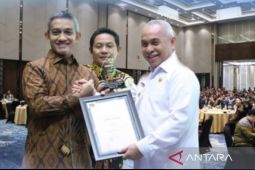 Pemprov Kaltim beri penghargaan Proper Emas  kepada 14 perusahaan