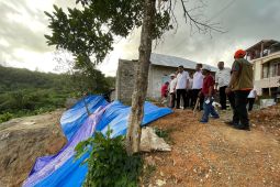 Longsor di Ambon bertambah jadi 68 titik