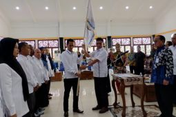 Bupati Tabalong ingatkan anggota Gapensi bekerja sesuai RAB