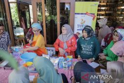 DPRD Kalsel bekali warga keterampilan UMKM