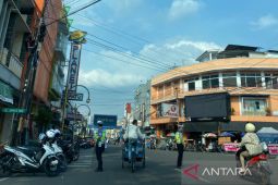 Polres Garut beri tilang manual seribuan pelanggar sejak diberlakukan