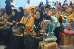 YLKI mendorong pemerintah ambil langkah soal haji furoda