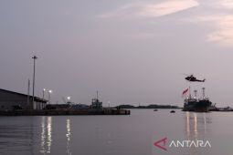 Koopssus TNI latihan pembebasan sandera di Pelabuhan Cirebon