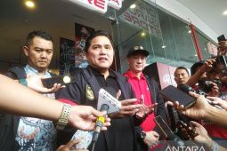 Erick Thohir mengaku sedih Lionel Messi batal datang di Jakarta