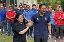 Puan Maharani bertemu dengan AHY di GBK usai olahraga pagi