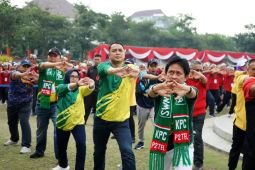 Ribuan pensiunan Telkom lintas daerah ikuti senam wisata