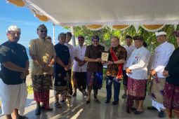 Ketua DPD temui masyarakat Buleleng bicara bandara