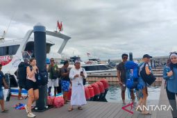 Gubernur Koster targetkan 2024 mulai bangun jalan atasi kemacetan Sanur