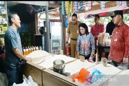 Pemkab Barsel antisipasi kenaikan harga sembako jelang Idul Adha