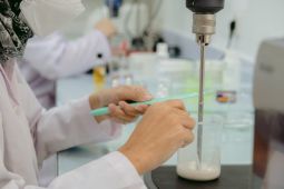 Produk skincare ERHA dipastikan aman dan efektif