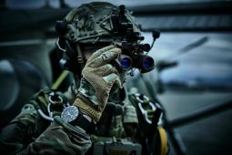 Luminox luncurkan seri Mil-Spec 3350, jam tangan berteknologi canggih