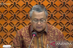 Bank Indonesia pertahankan suku bunga acuan di posisi 5,75 persen
