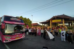 Pemkab Ponorogo berangkatkan 69 calon haji menuju Tanah Suci Mekkah