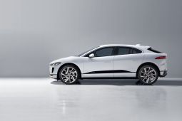 Jaguar siapkan kendaraan listrik pada 2025 dengan mengusung semangat "Reimagine"