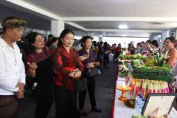Berbagai lomba PKK ramaikan Bulan Bung Karno di Denpasar