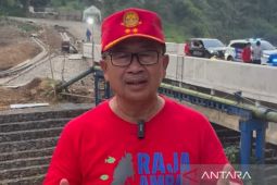 Jembatan Cugenang  Cianjur ditargetkan tuntas sebelum Idul Adha