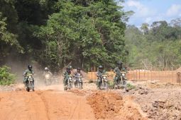 Danrem 121/Abw patroli di jalur perbatasan Indonesia-Malaysia