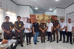 BPJamsostek Maluku dan Kejari SBB jalin silaturahmi lindungi  pekerja