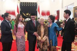 Meidyatama Suryodiningrat, dari jurnalis ke juru diplomasi di Rumania