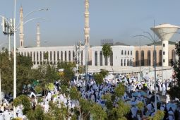 Arafah mulai dipadati oleh jamaah calhaj, Khutbah wukuf diterjemahkan dalam 20 bahasa