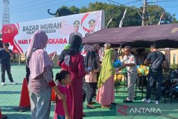 Polresta Cirebon gelar bazar murah