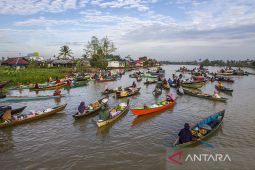 Situs Geopark Meratus Pasar Terapung Lok Baintan
