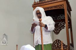 Khatib ingatkan jangan tertipu kekayaan sesaat dan korbankan harta tak ada ruginya