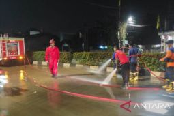 Banyak tumpahan tanah di jalan menuju Asrama Haji Cipondoh, BPBD bergerak