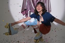 Ify Alyssa terinspirasi hobi ciptakan karya baru "Roda-Roda"