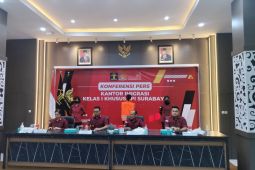 Imigrasi Surabaya tangkap WNA jadi joki tes Bahasa Inggris