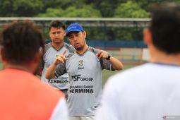 Nil Maizar pimpin latihan perdana Persiba