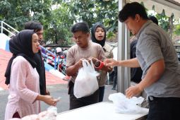 Polres Garut siapkan seribu ayam pedaging untuk pasar murah