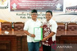 PKB Madina serahkan perbaikan dokumen Bacaleg ke KPU