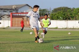 Liga 1 -  Madura United waspadai semua lini Persik Kediri