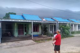 Tujuh Kabupaten di Kalsel dilanda hujan badai pada Rabu pagi